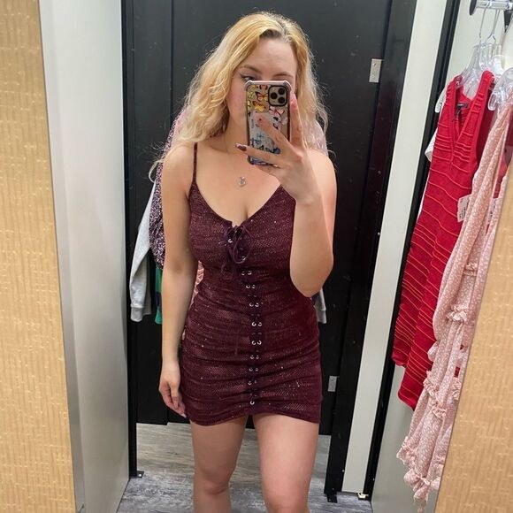 Red and Maroon Sparkly Mini Clubbing/Going out Dress - Picture 3 of 11